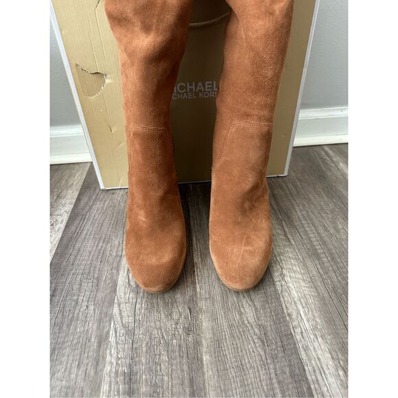 Michael Kors Slouchy Suede Round Toe Heeled Pull-on Leigh Boots Luggage Size 10 - Picture 4 of 12